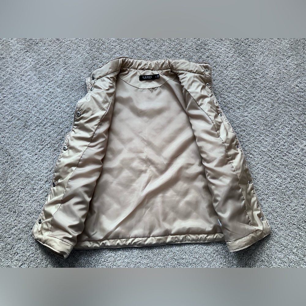 LAUREN RALPH LAUREN Women's Crested Quilted Vest Solid Birch Tan Gold - Size L - Picture 7 of 11
